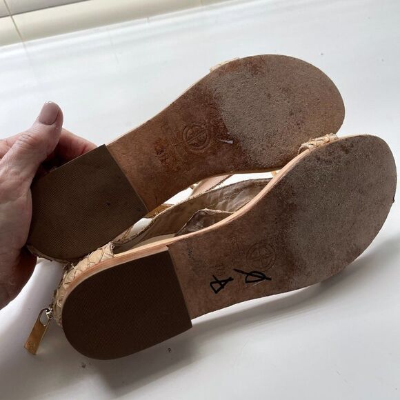 House of Harlow 1960 Samantha Snake Skin Flat Sandal, Size 7.5 - Picture 6 of 7